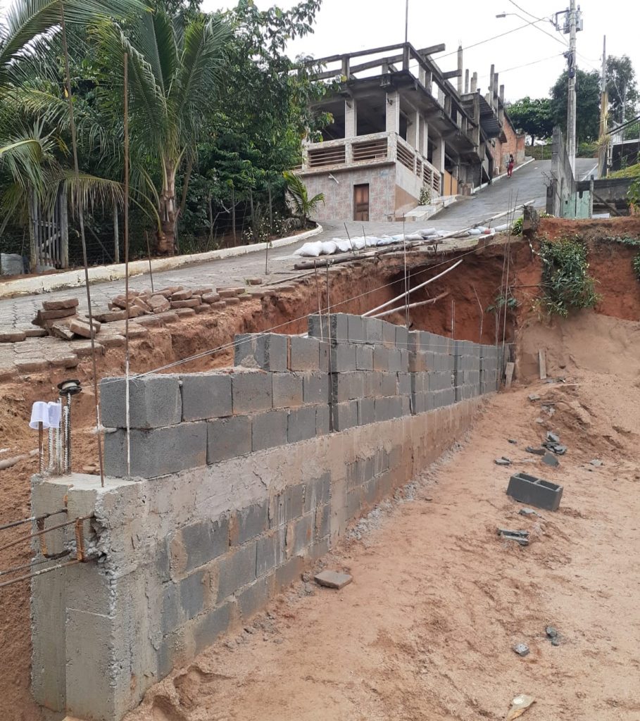 O atributo alt desta imagem está vazio. O nome do arquivo é obras-de-jaguaracu-909x1024.jpg